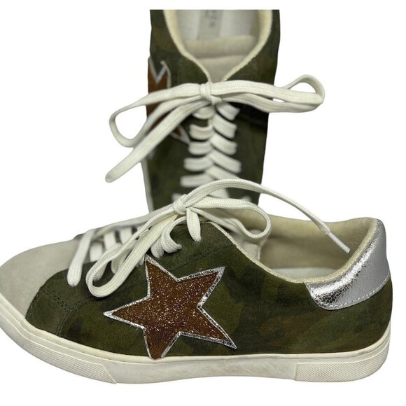 STEVEN MADDEN Rubie Multi-Function Camo Sneakers Womens 9.5M Star Shoes Low Top - Picture 1 of 13